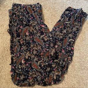 Paisley print pants
